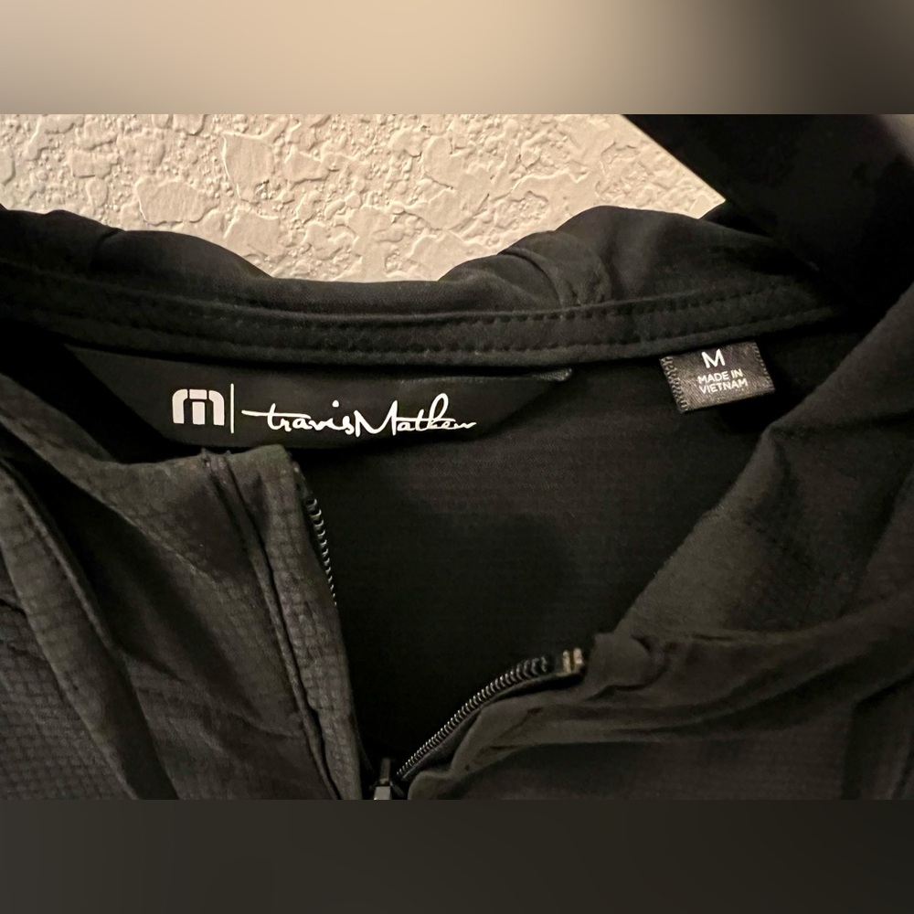 Travis Mathew Black Windbreaker with Hood and Full Zipper - Picture 4 of 10